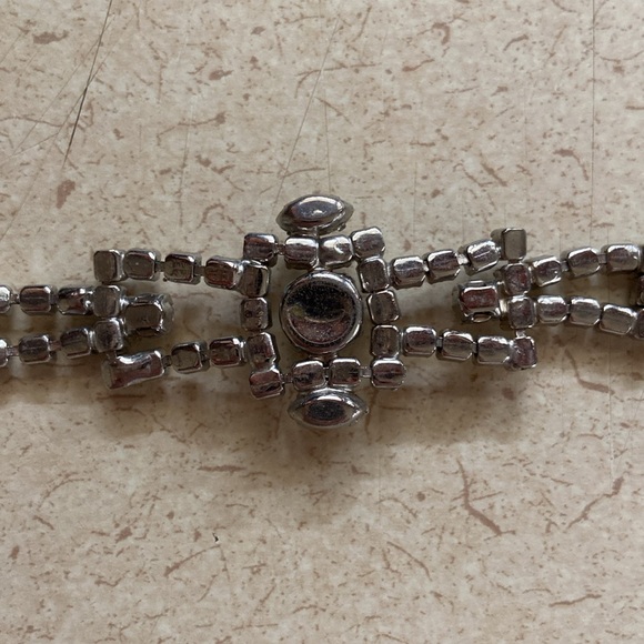 Gorgeous Vintage Rhinestone Glam Necklace - Picture 5 of 10